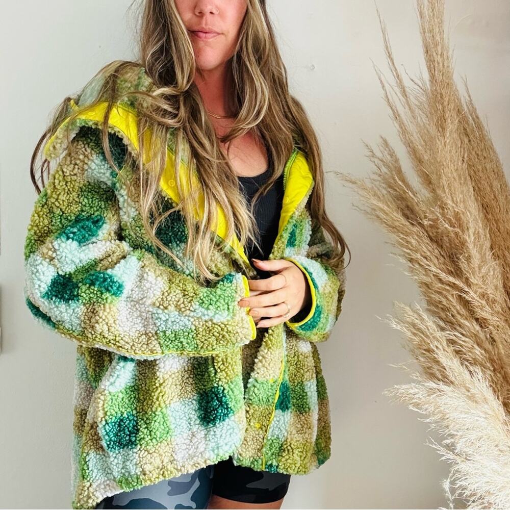 DAVI & DANI Green Tan Cream Teddy Sherpa Plaid Oversize Hoodie Jacket Sweater L